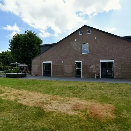 Modern Farmhouse In With Private Garden * Wijchen